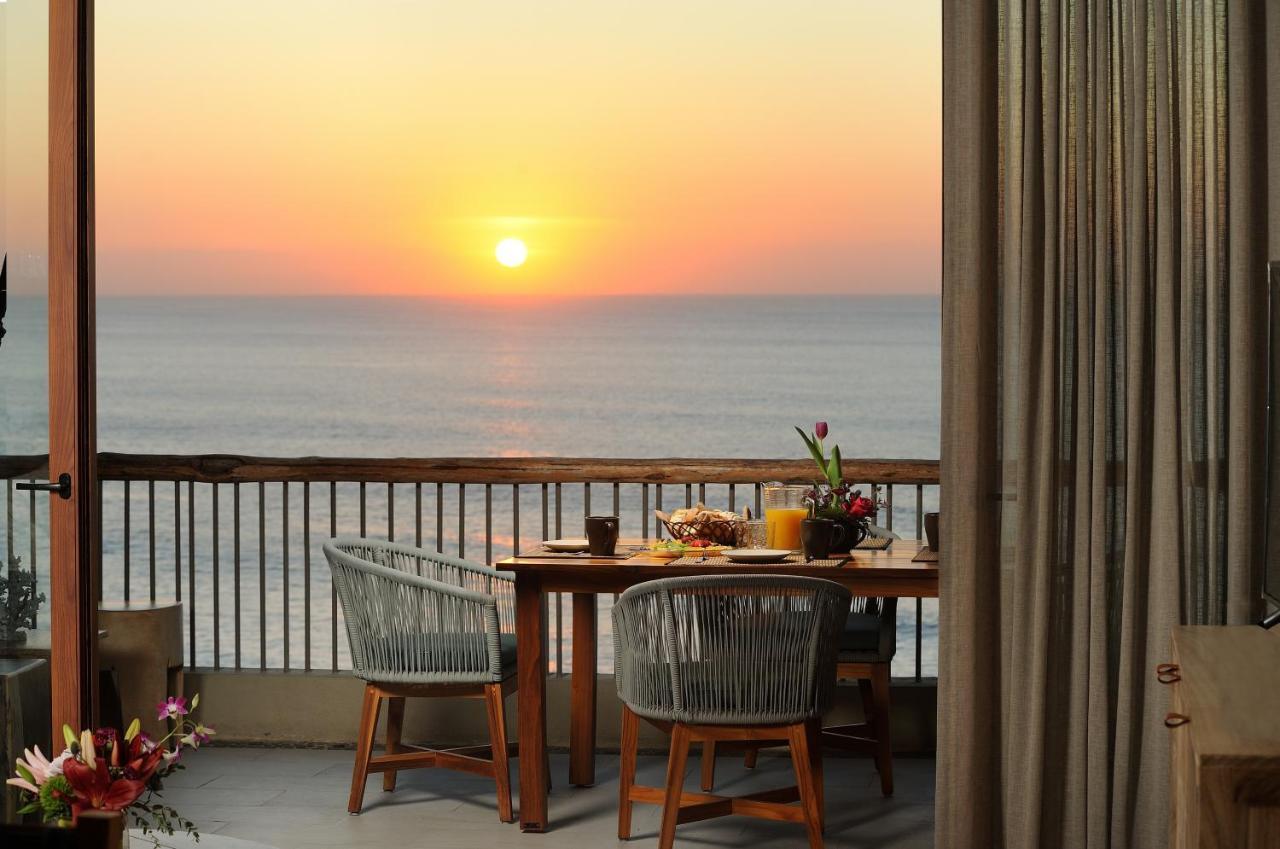 Hear The Waves! Amazing Beachfront Condo With Unbeatable Views! San José del Cabo Exteriör bild